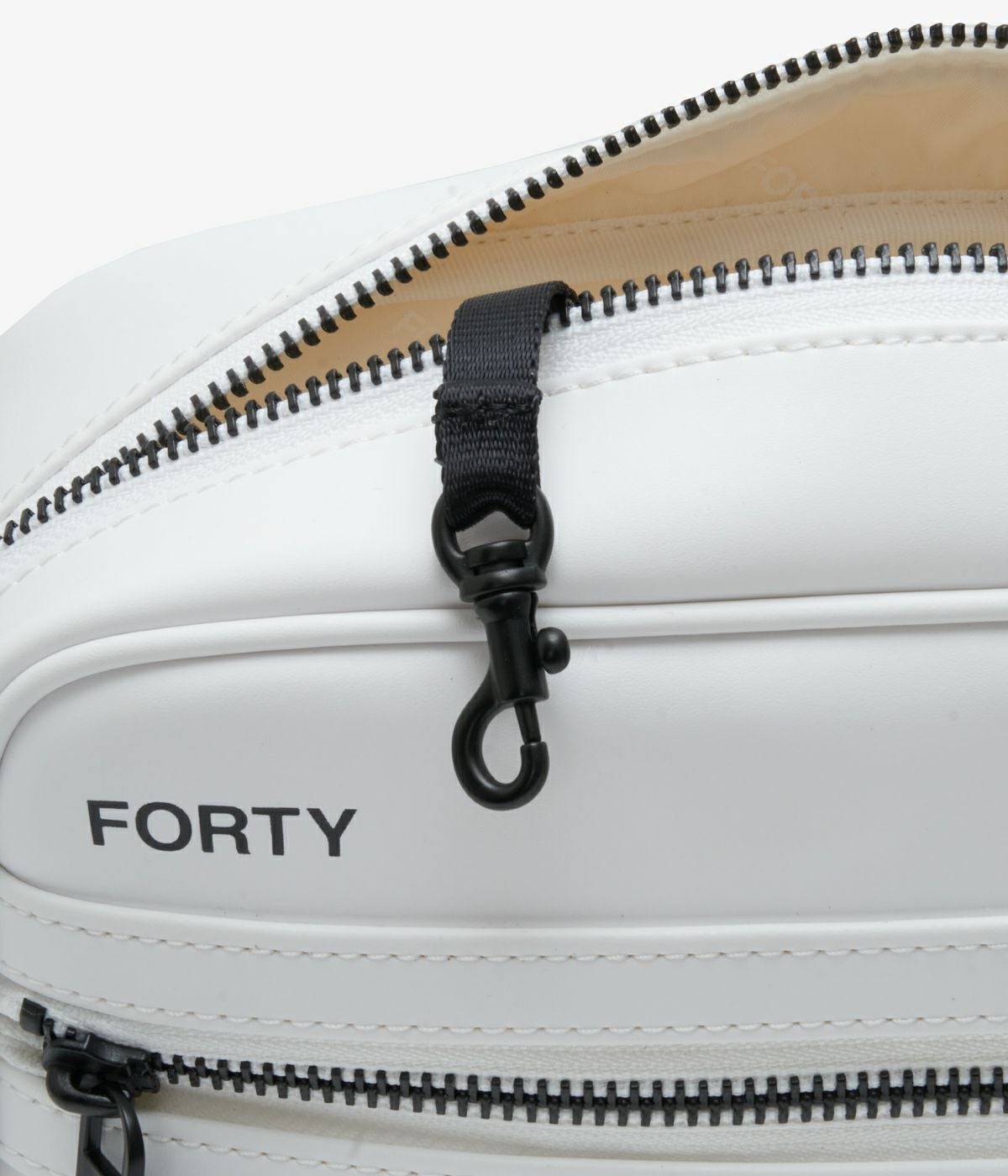 ゴルフバッグ・キャディバッグ TFW49 LUXURY LEATHER SHOULDER BAG WHITE LEATHER SHOULDER BAG | TFW49（ティーエフダブリュー）Official EC Store