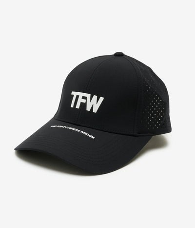 000000000944-01.jpg?size=m&w= 