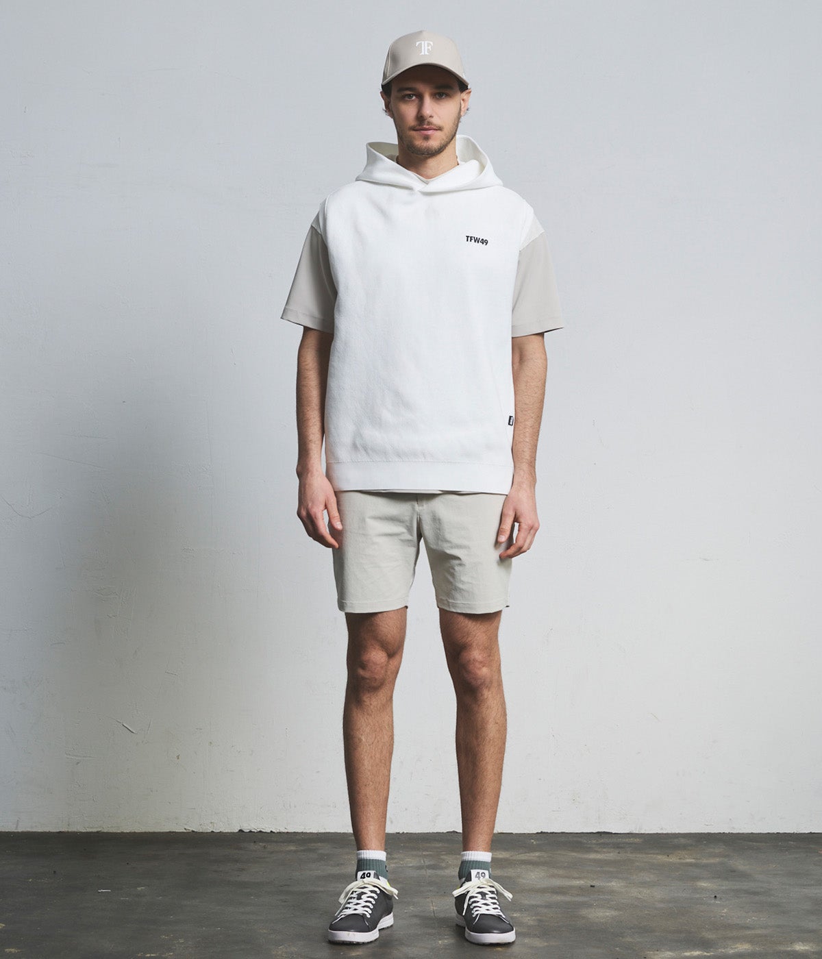 KNIT HOODIE VEST | TFW49（ティーエフダブリュー）Official EC Store