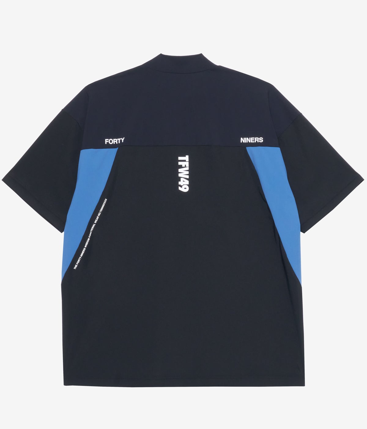 000000001030-04.jpg?size=xl&w=
