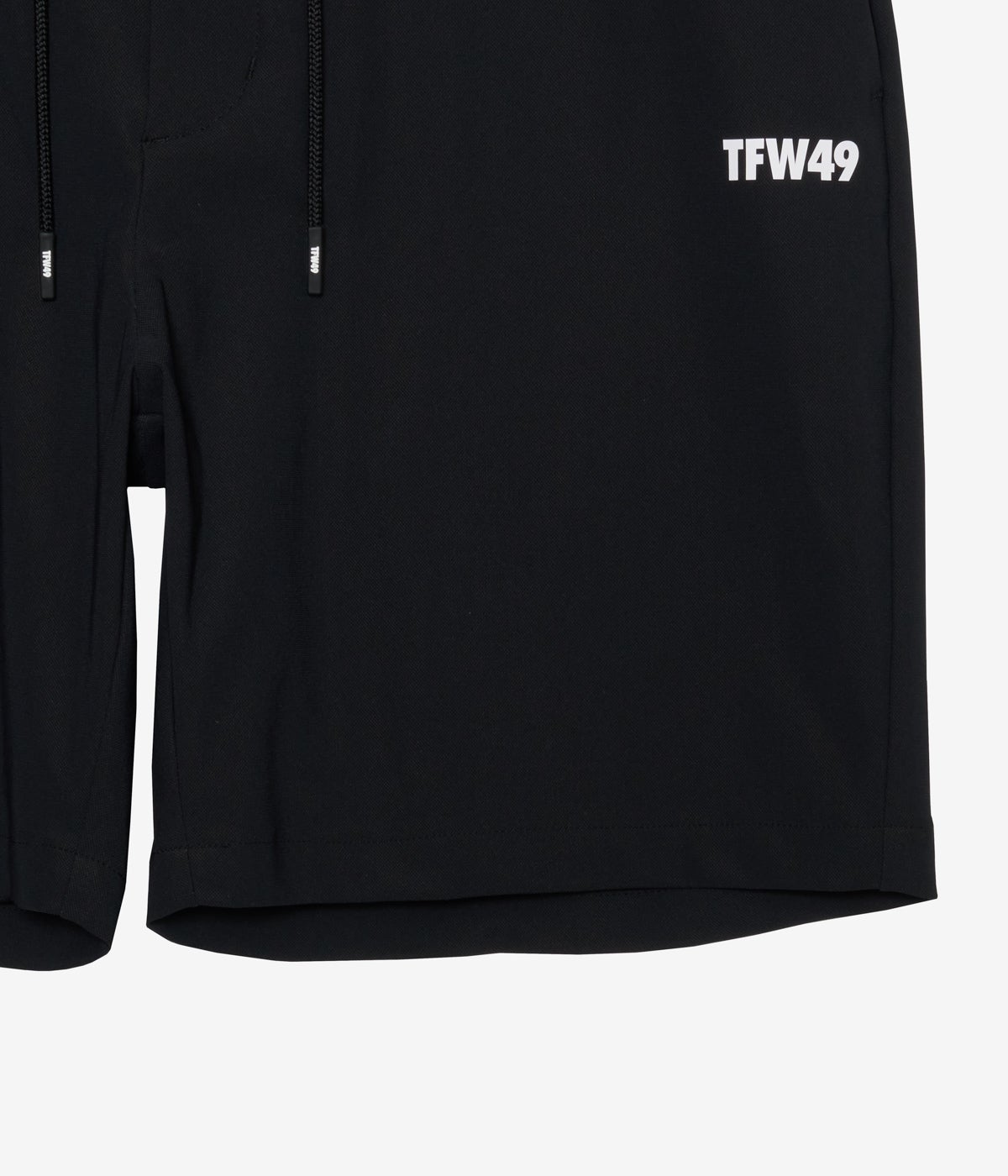 LUXURY SPORTY SHORTS | TFW49（ティーエフダブリュー）Official EC Store