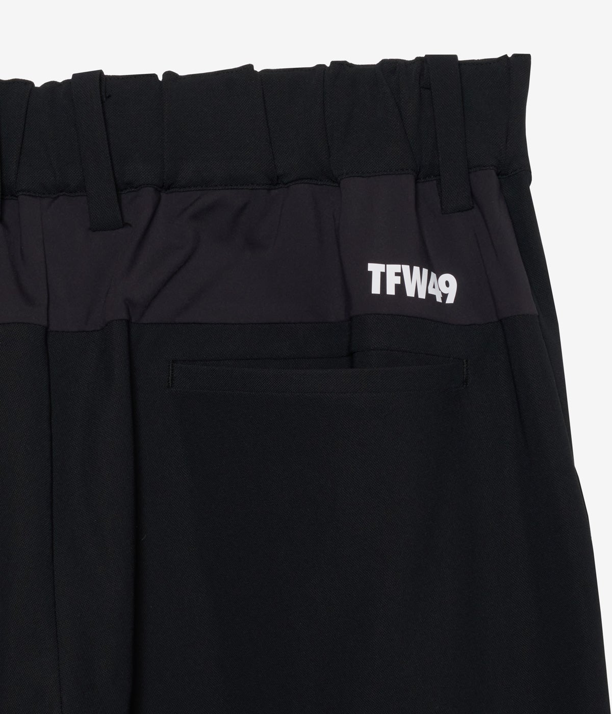 LUXURY SPORTY SHORTS | TFW49（ティーエフダブリュー）Official EC Store