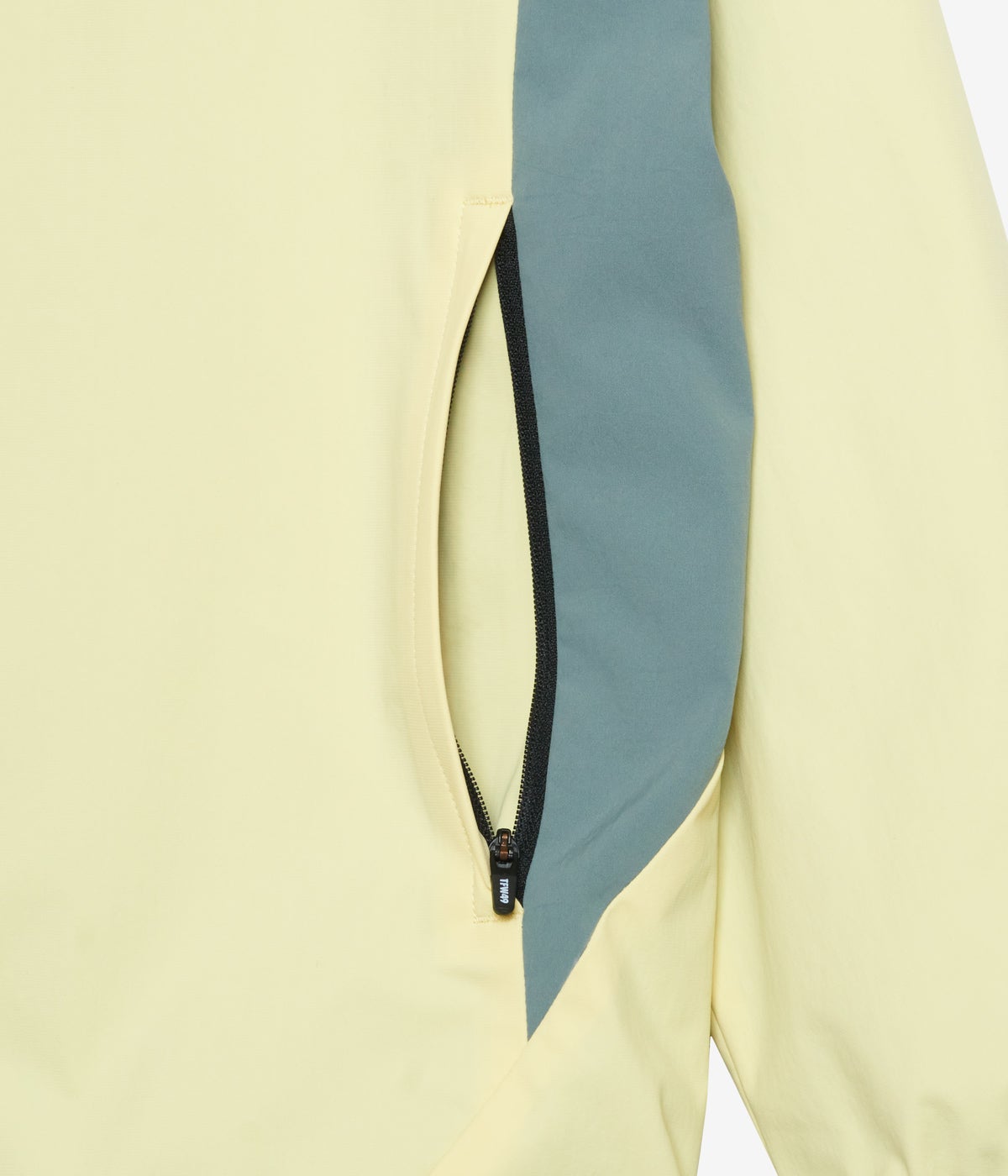 ZIP-UP SHELL HOODIE | TFW49（ティーエフダブリュー）Official EC Store