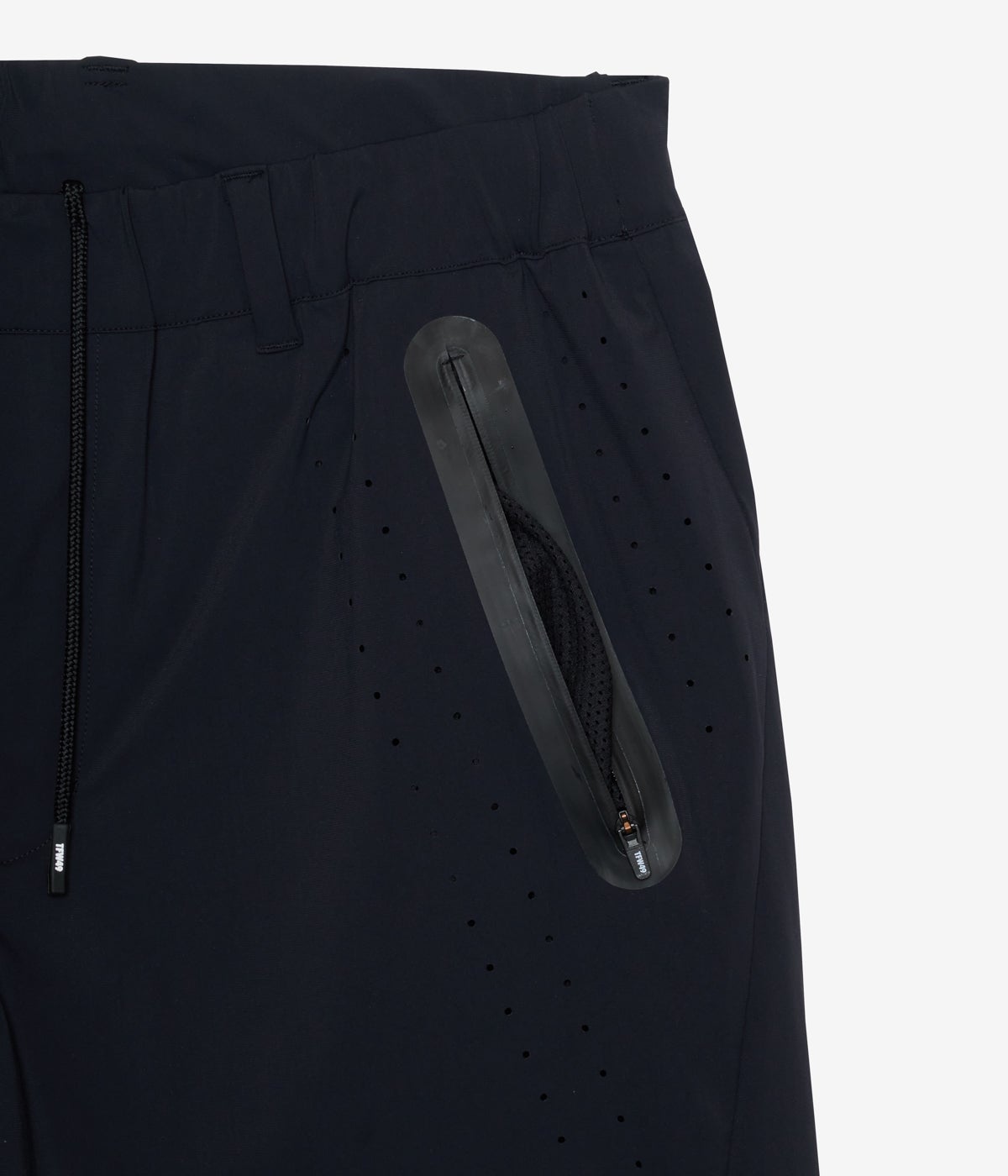 LUXURY TECH SHORTS | TFW49（ティーエフダブリュー）Official EC Store