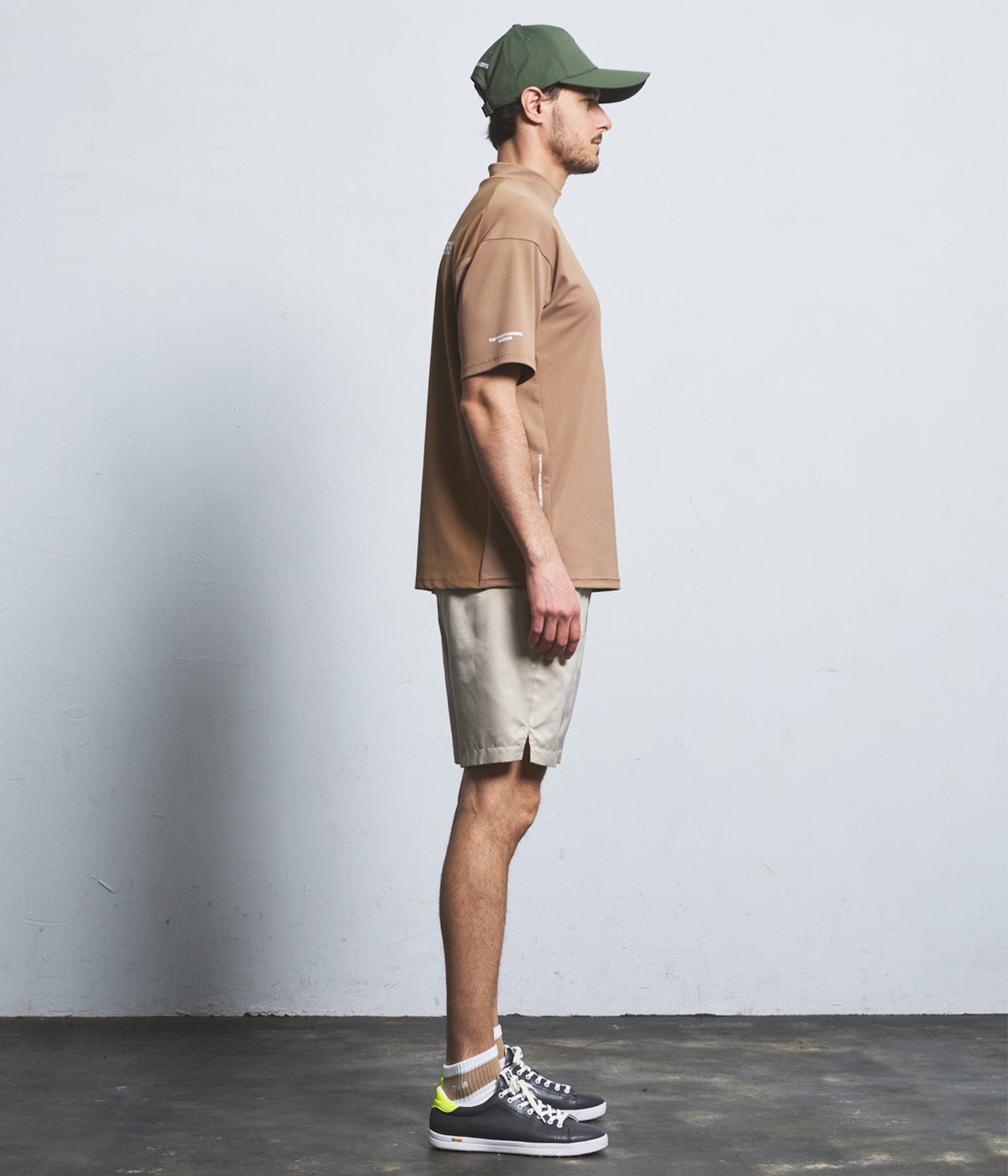 tomozou74 　TFW49 RELAXMESH MOCK NECK RELAX MOCK NECK T | TFW49（ティーエフダブリュー）Official EC Store