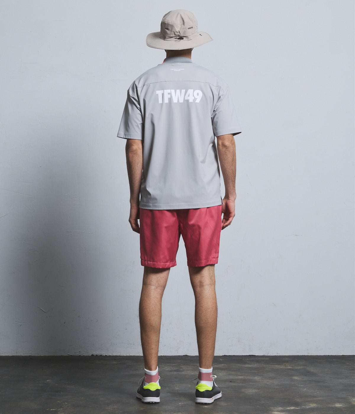 HALF MOCKNECK TEE | TFW49（ティーエフダブリュー）Official EC Store