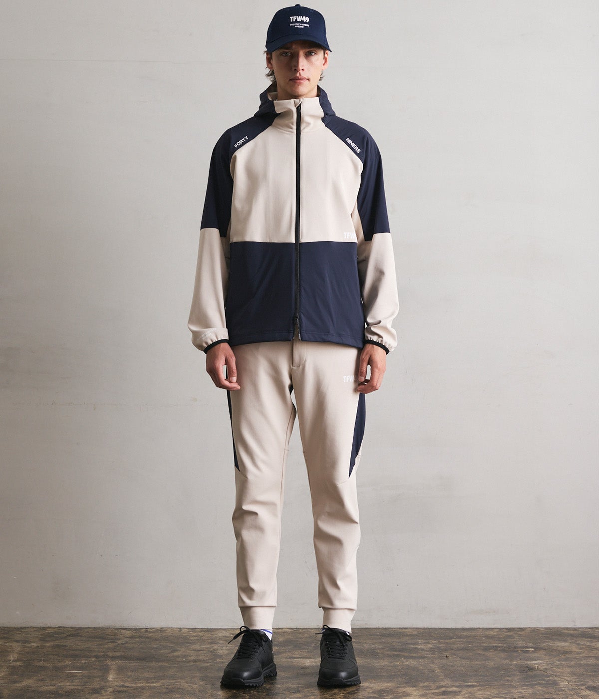 STRETCH HYBRID PANTS | TFW49（ティーエフダブリュー）Official EC Store
