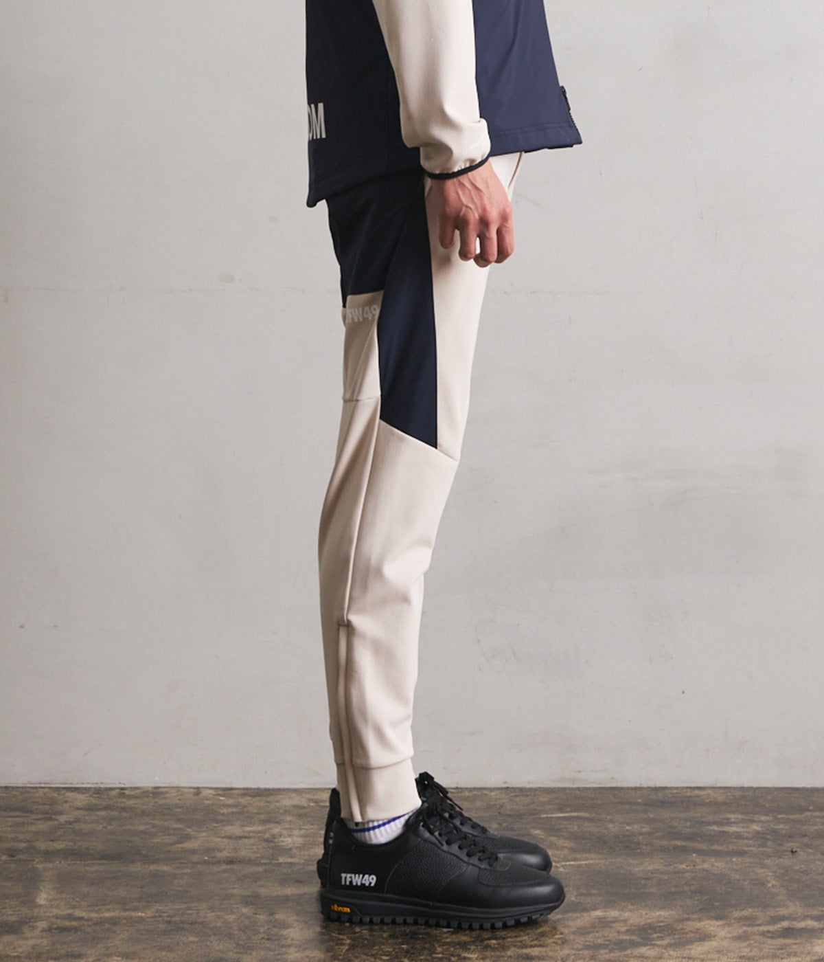 STRETCH HYBRID PANTS | TFW49（ティーエフダブリュー）Official EC Store