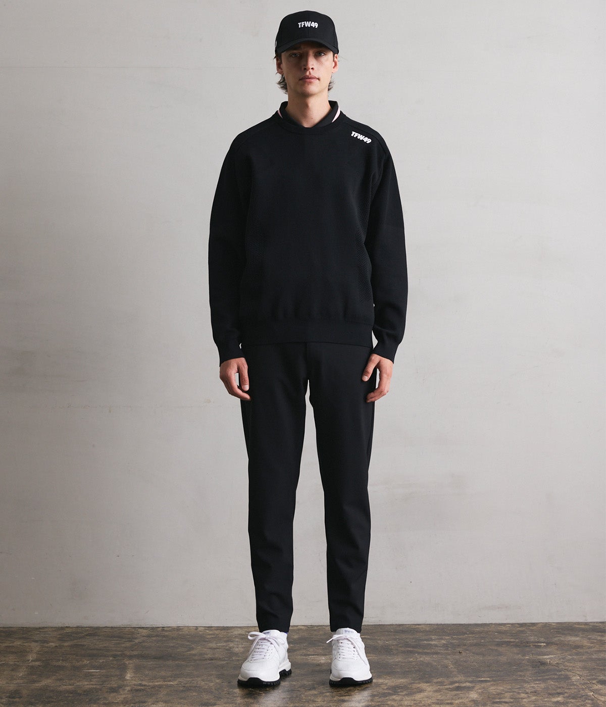 CREW NECK SWEATER | TFW49（ティーエフダブリュー）Official EC Store