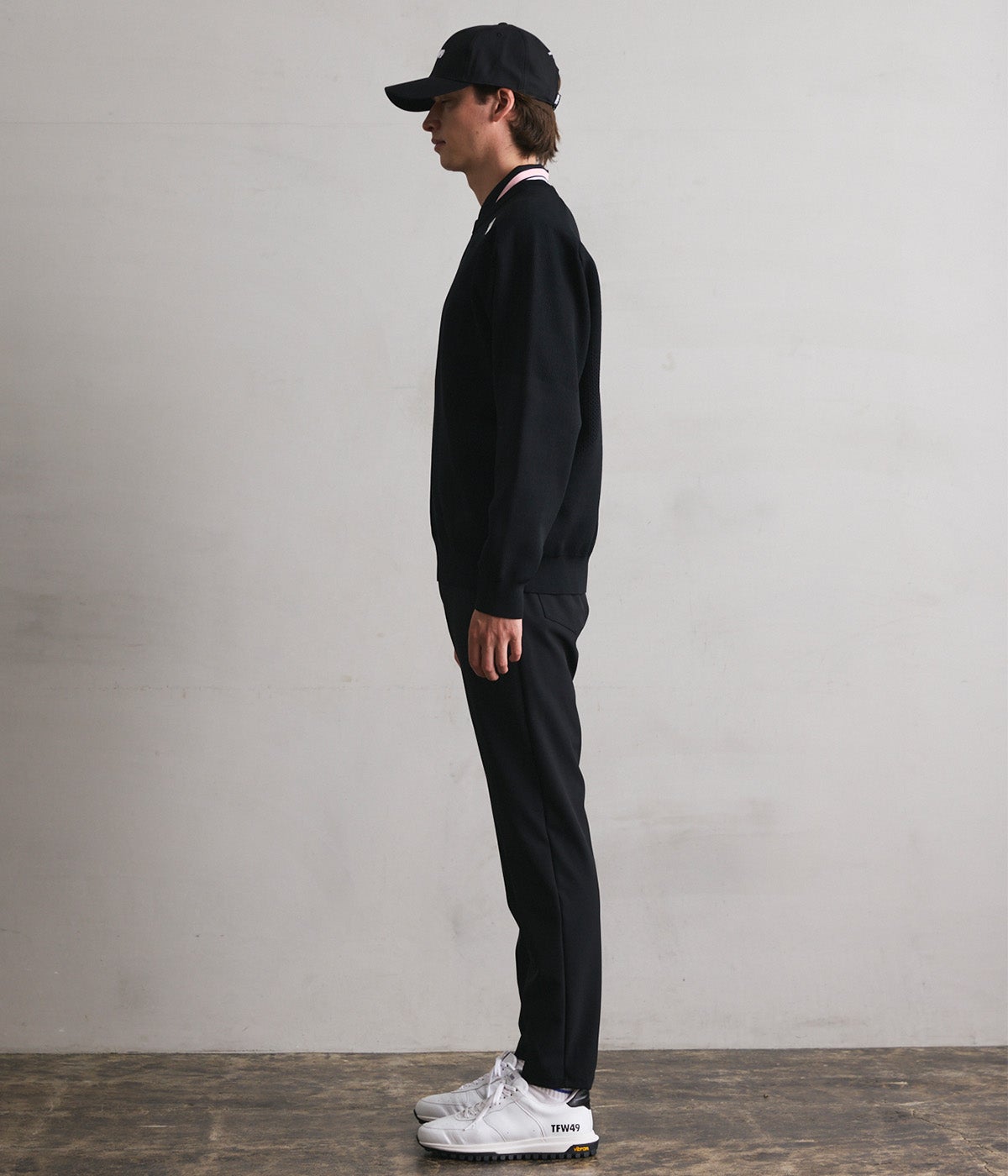 CREW NECK SWEATER | TFW49（ティーエフダブリュー）Official EC Store
