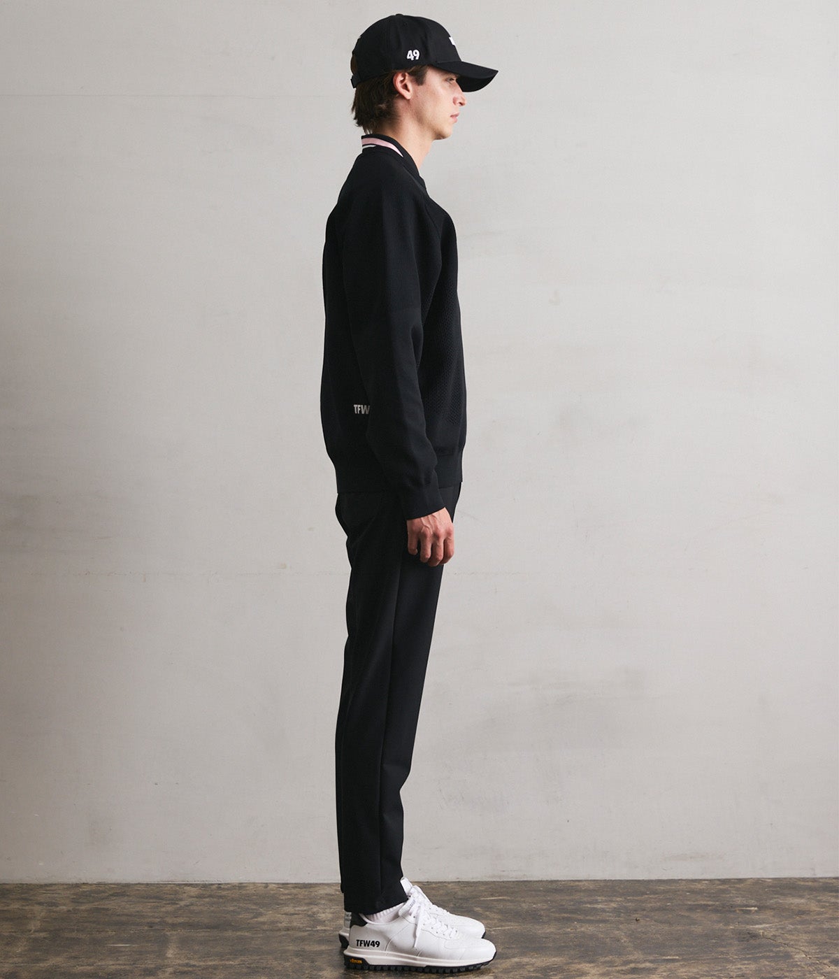 CREW NECK SWEATER | TFW49（ティーエフダブリュー）Official EC Store